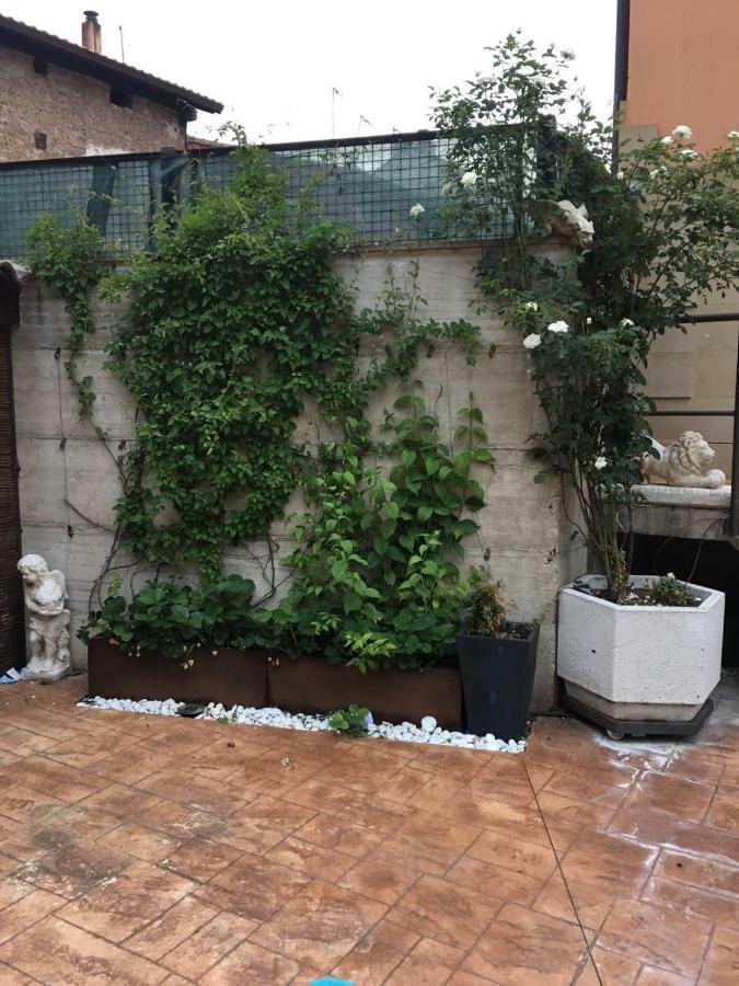 Apartamento Con Jardin Ezcaray Exterior photo